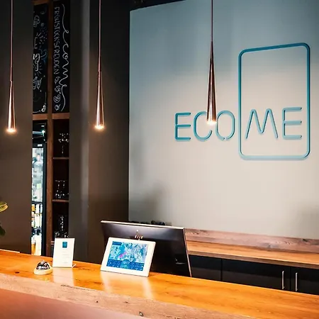 Ecome 3*